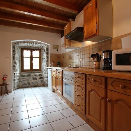 Maison En Pierres Avec Terrain Pres Du Massif Du Mezenc, Ideale Pour Un Sejour Nature En Famille - Fr-1-582-267 Saint-Front  Bagian luar foto